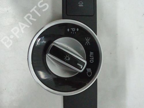 switch-mercedes-benz-a-class-w176-2012-2013-2014-2015-2016-2017-2018-32228427 main image