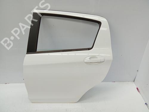 Used Left rear door Left rear door TOYOTA YARIS (_P13_) 1.5 Hybrid (NHP130_, NHP130) (101 hp) 40526259 40526259