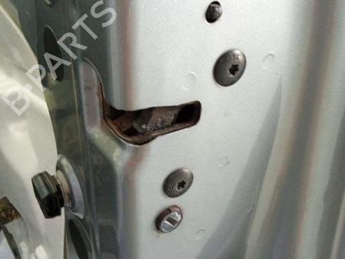Høyre foran lås CITROËN C4 CACTUS 1.5 BlueHDi 100 (102 hp) 27593102