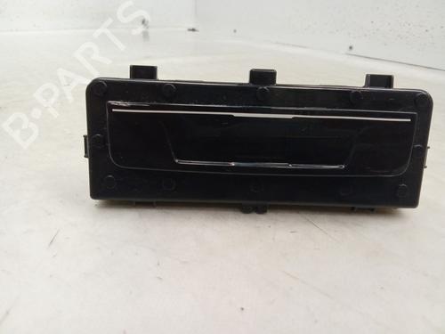 Used Climate control Climate control 37538041 37538041