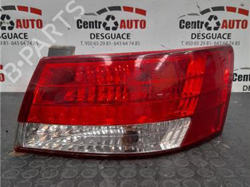 Used Right taillight HYUNDAI SONATA V (NF) 2.0 CRDi (140 hp) 27843706