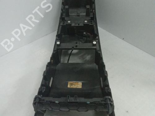 Midtkonsoll MERCEDES-BENZ GLE (V167) GLE 400 d 4-matic (167.123) (330 hp) 31939067