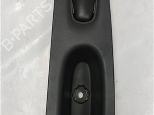 Used Left rear window switch NISSAN X-TRAIL III (T32_, T32R, T32RR) 2.0 dCi (T32) (177 hp) 27847838