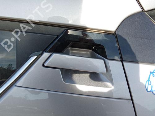 Maniglia esterna posteriore sinistra TOYOTA C-HR (_X1_) 1.8 Hybrid (ZYX10_, ZYX11_) (98 hp) 31878404