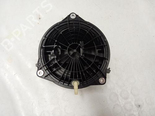 Tailgate handle VW GOLF VIII Variant (CG5, DB5) 2.0 TDI | BP37538072C132 - Image 2