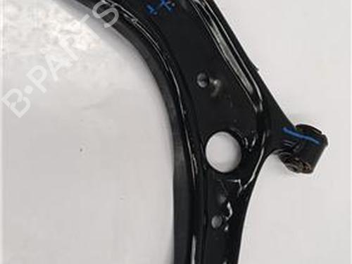 Used Left front suspension arm HYUNDAI TUCSON (TL, TLE) 1.6 GDi (132 hp) 27687171