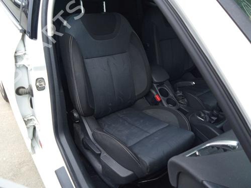 Sæde højre fortil Sæde højre fortil CITROËN C4 II (NC_) 1.6 HDi 90 (92 hp) 39880529 39880529