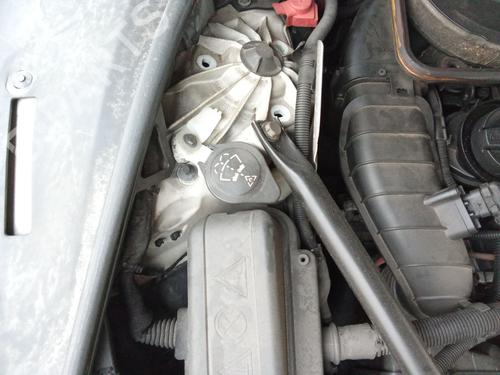 Used Windscreen washer tank Windscreen washer tank BMW 5 (F10) 520 d (184 hp) 36466283 36466283