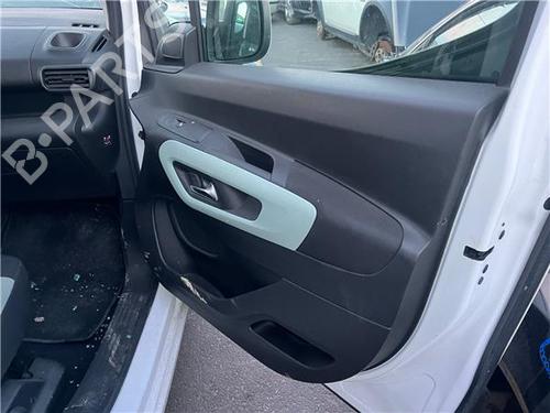 Høyre frontpanel CITROËN BERLINGO (ER_, EC_) 1.5 BlueHDi 100 (102 hp) 27686453