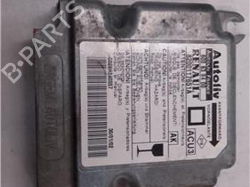 Kollisjonspute styreenhet RENAULT MEGANE I Classic (LA0/1_) 1.9 dTi (LA1U) (80 hp) 27846424