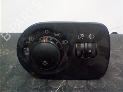 Used Switch SEAT LEON (1P1) 1.6 TDI (90 hp) 27841409