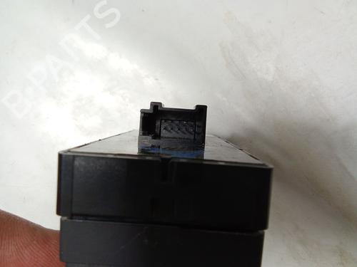 Left front window switch AUDI Q3 (F3B) 35 TDI | BP27683021I27 - Image 4