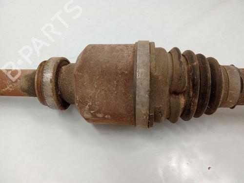 Right front driveshaft PEUGEOT 5008 II (MC_, MJ_, MR_, M4_) 1.6 BlueHDi 115 (MCBHXH, MCBHXW) | BP29307743M39 