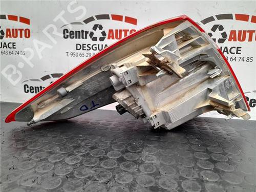 Right taillight CITROËN C4 Picasso I MPV (UD_) 1.6 HDi | BP27843939C35 