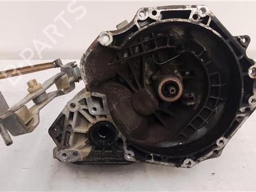 Used Gearbox OPEL CORSA C (X01) 1.4 (F08, F68) (90 hp) 27846107