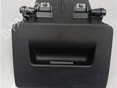 Used Glove box BMW X1 (F48) xDrive 20 d (190 hp) 27852049