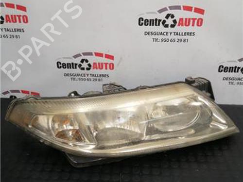 Used Right headlight RENAULT LAGUNA II (BG0/1_) 1.6 LPG (107 hp) 27845842