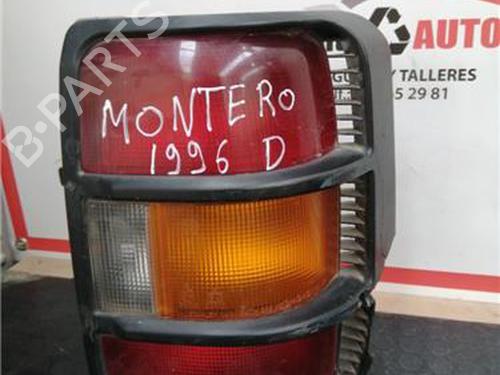 Used Right taillight MITSUBISHI PAJERO I (L04_G, L14_G) 2.5 TD (L044G, L049G) (87 hp) 27854590