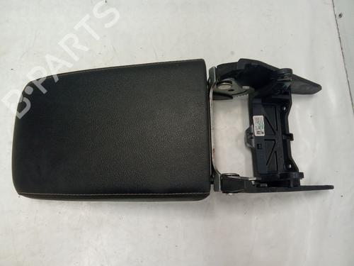 Used Armrest / Center console Armrest / Center console 39435550 39435550