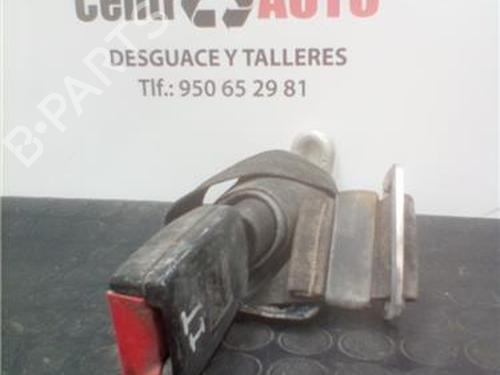 Used Seat buckle SEAT IBIZA IV (6J5, 6P1) 1.2 (60 hp) 27852735