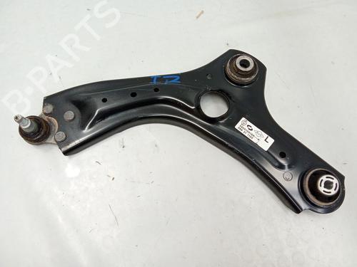 left-front-suspension-arm-renault-arkana-i-lcm_-ldn_-2019-36325565 main image