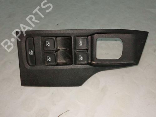 BP32078537I27 main image