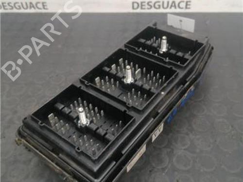 Fuse box CHEVROLET CAPTIVA (C100, C140) 2.0 D 4WD | BP27844274E1 - Image 2