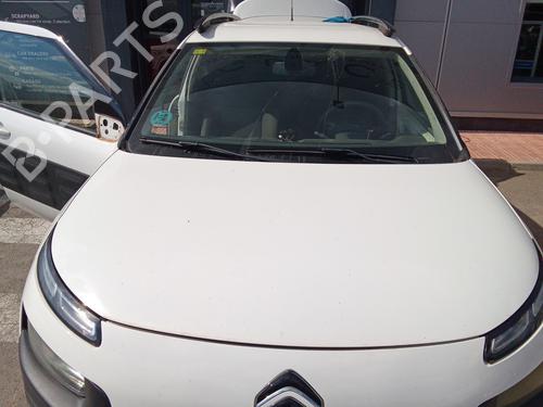 hood-citroen-c4-cactus-2014-40005886 main image