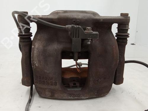 Used Right front brake caliper Right front brake caliper MERCEDES-BENZ A-CLASS (W176) A 200 CDI / d (176.008) (136 hp) 32320850 32320850