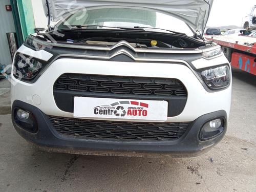 Used Front bumper Front bumper CITROËN C3 III (SX) 1.5 BlueHDi 100 (SXYHYP, SXYHTU) (102 hp) 40291512 40291512