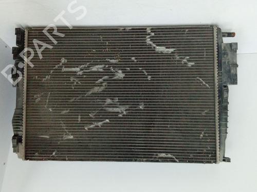 Used Water radiator RENAULT MEGANE II Saloon (LM0/1_) 2.0 dCi (150 hp) 31044328
