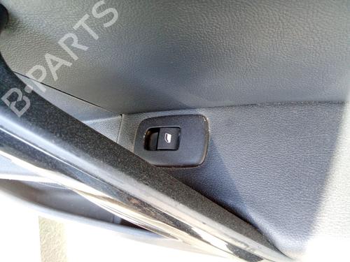 Used Right rear window switch Right rear window switch PEUGEOT 508 SW I (8E_) 1.6 HDi (115 hp) 35749968 35749968