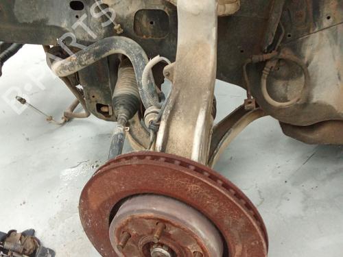 Used Left front steering knuckle JEEP GRAND CHEROKEE III (WH, WK) 3.0 CRD 4x4 (218 hp) 29401564