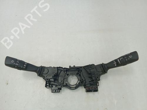 Used Switch TOYOTA AURIS (_E18_) 1.6 D4-D (WWE185_) (112 hp) 31538365