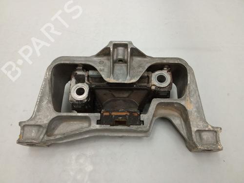 Engine mount MERCEDES-BENZ GLA-CLASS (X156) GLA 200 CDI / d (156.908) | BP27852229M89 