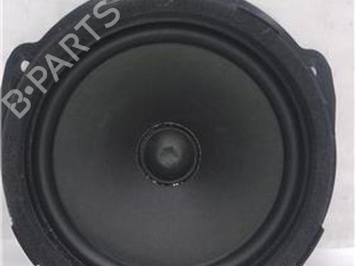 Luidspreker AUDI A3 Limousine (8VS, 8VM) 1.6 TDI (115 hp) 27847870