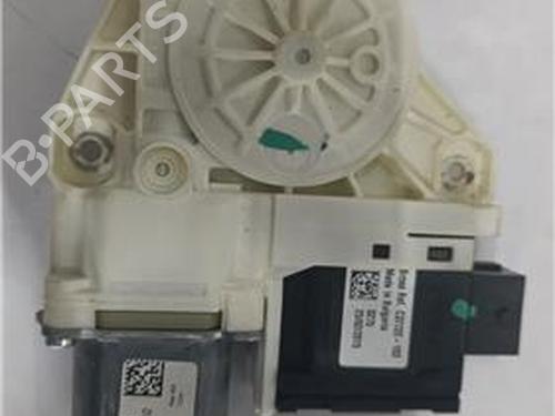 Right front window motor FIAT 500X (334_) 1.4 (334AXC1B, 334AXC11) | BP27851153E20