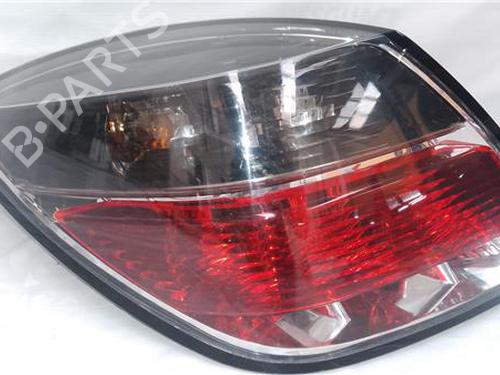 Achterlicht links OPEL ASTRA H GTC (A04) 1.9 CDTI (L08) (101 hp) 27848975