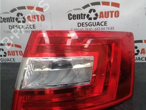 Used Right taillight SKODA OCTAVIA 1.2 Super (44 hp) 29202407