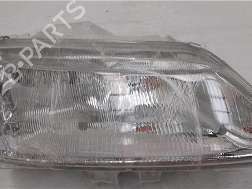 Used Right headlight Right headlight RENAULT LAGUNA I (B56_, 556_) 2.2 dT (B569) (113 hp) 36334812 36334812