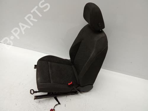 Right front seat VW GOLF VIII Variant (CG5, DB5) 2.0 TDI | BP37538069C16 - Image 4