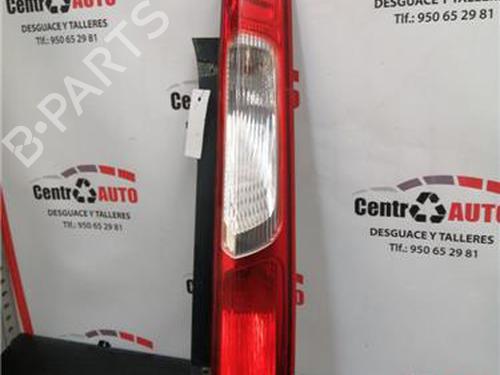 Używane Lampa tylna lewa FORD FOCUS I Saloon (DFW) 1.4 16V (75 hp) 27842616
