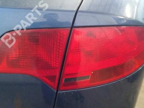 Used Right taillight AUDI A4 B7 (8EC) 2.5 TDI (163 hp) 101167