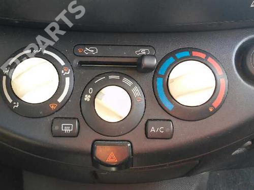 Used Climate control NISSAN MICRA III (K12) 1.2 16V (80 hp) 578405
