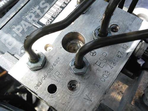ABS pump MERCEDES-BENZ S-CLASS (W220) S 320 CDI (220.026, 220.126) | BP99623M43 