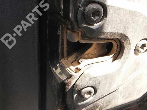 Zamek drzwi przednich prawych OPEL VECTRA C (Z02) 1.9 CDTI (F69) 13210770 |