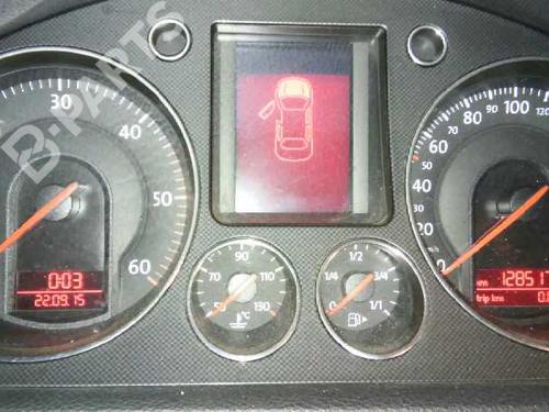 Used Instrument cluster VW PASSAT B6 (3C2) [2005-2010]  821251