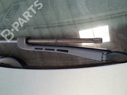 Used Front windshield wiper arm BMW 3 (E90) 318 d (122 hp) 3466279