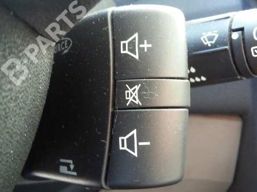 Used Switch RENAULT MEGANE II (BM0/1_, CM0/1_) 1.5 dCi (BM0F, BM0T, BM2B, CM0F, CM0T) (82 hp) 1334393