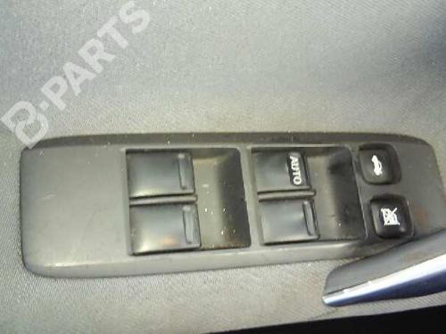 Used Left front window switch NISSAN PRIMERA (P12) [2002-2025]  1334497